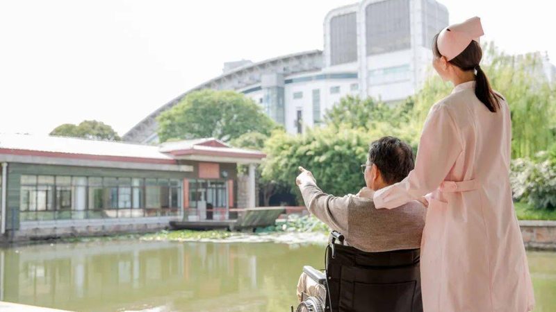 护理院生活护理不只是喂饭洗澡这么简单